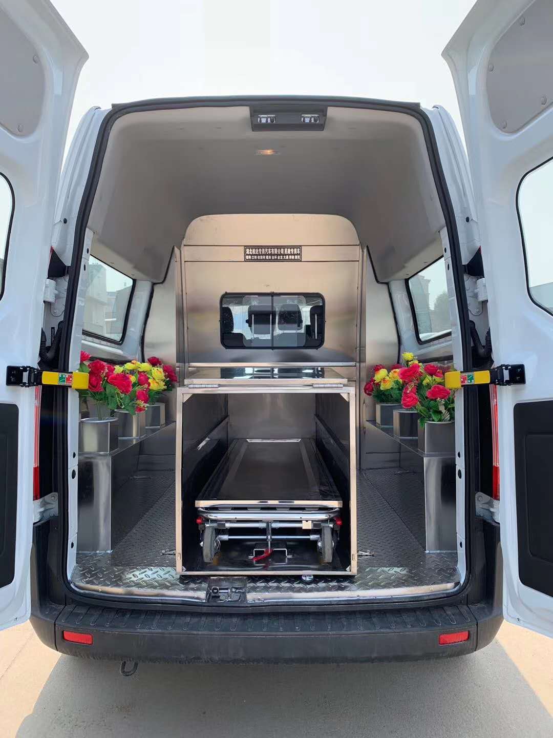 苏州灵车水晶棺出租